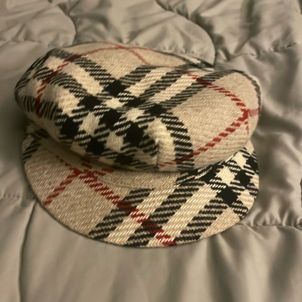 Burberry Newsboy Wool Cap Hat